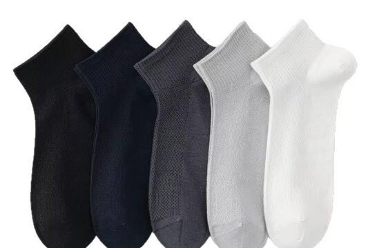 Vyriškų šilkinių kojinių rinkinys