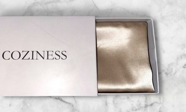 Smėlinis šilko pagalvės užvalkalas