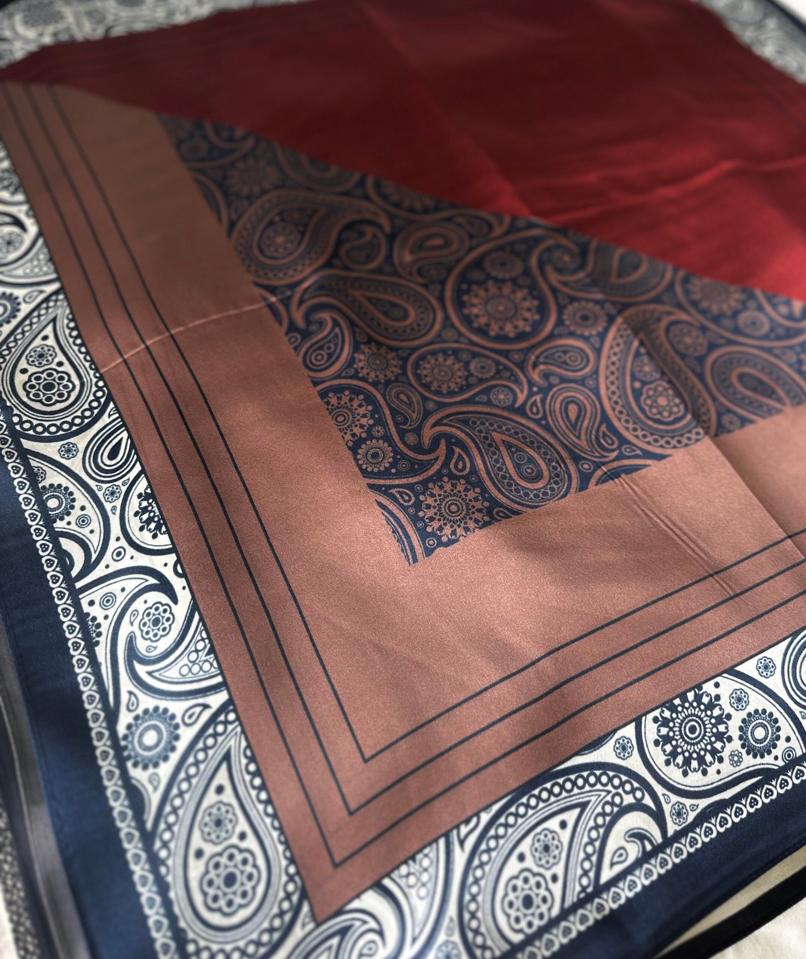 Šilkinė skarelė - Image 4