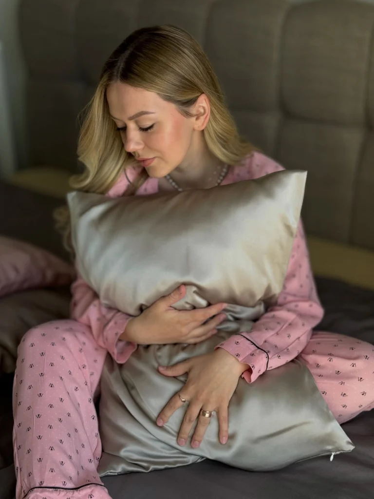 Instagram post from coziness.lt. This post is in position 0.